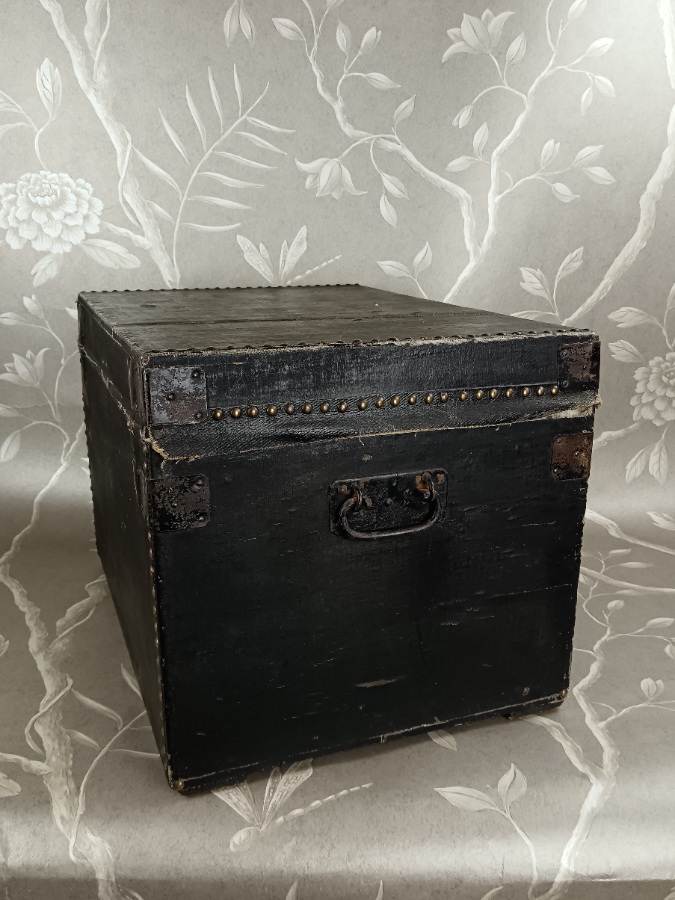 coaching travelling trunk (13).jpg